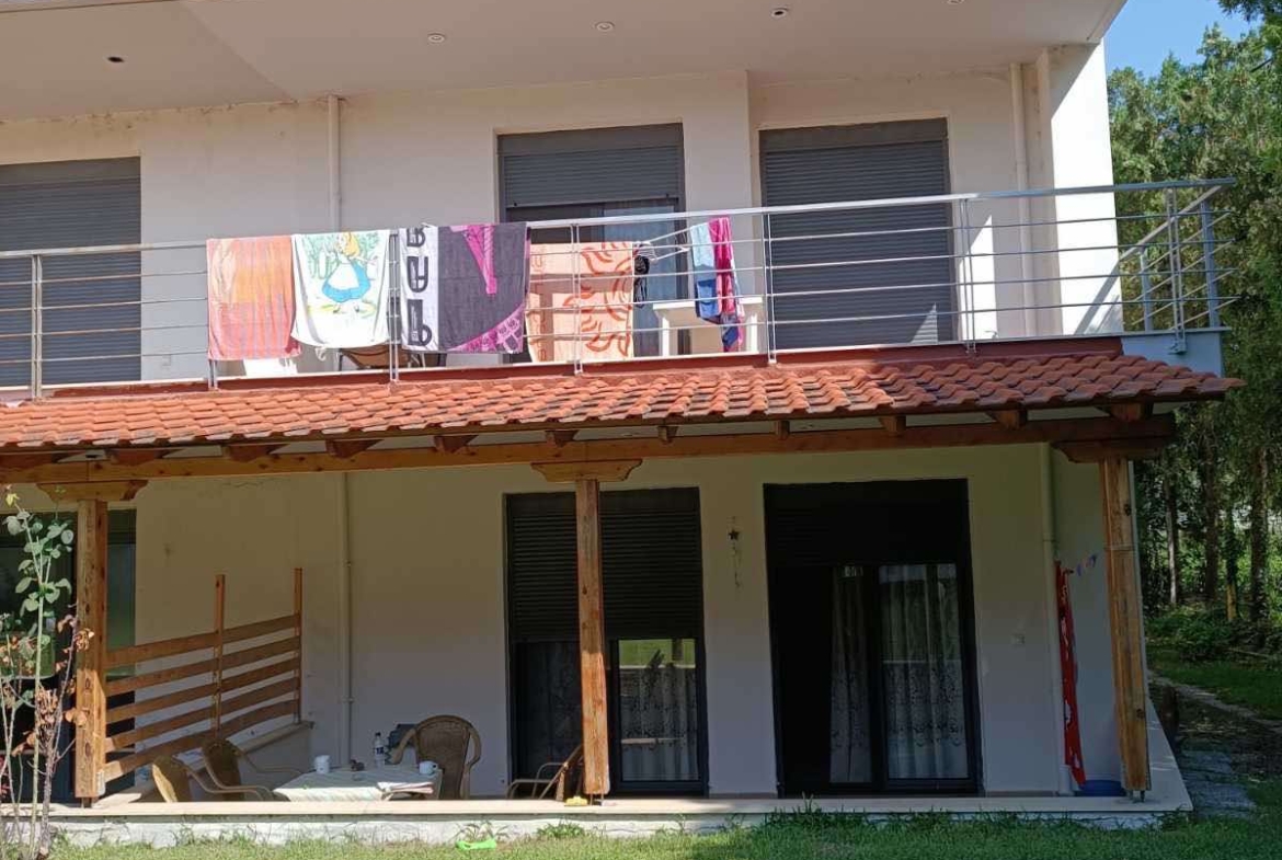 kuce na prodaju u grckoj pm