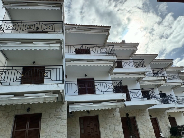 kuce na prodaju u grckoj hn