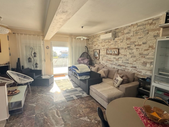 kuce na prodaju u grckoj id