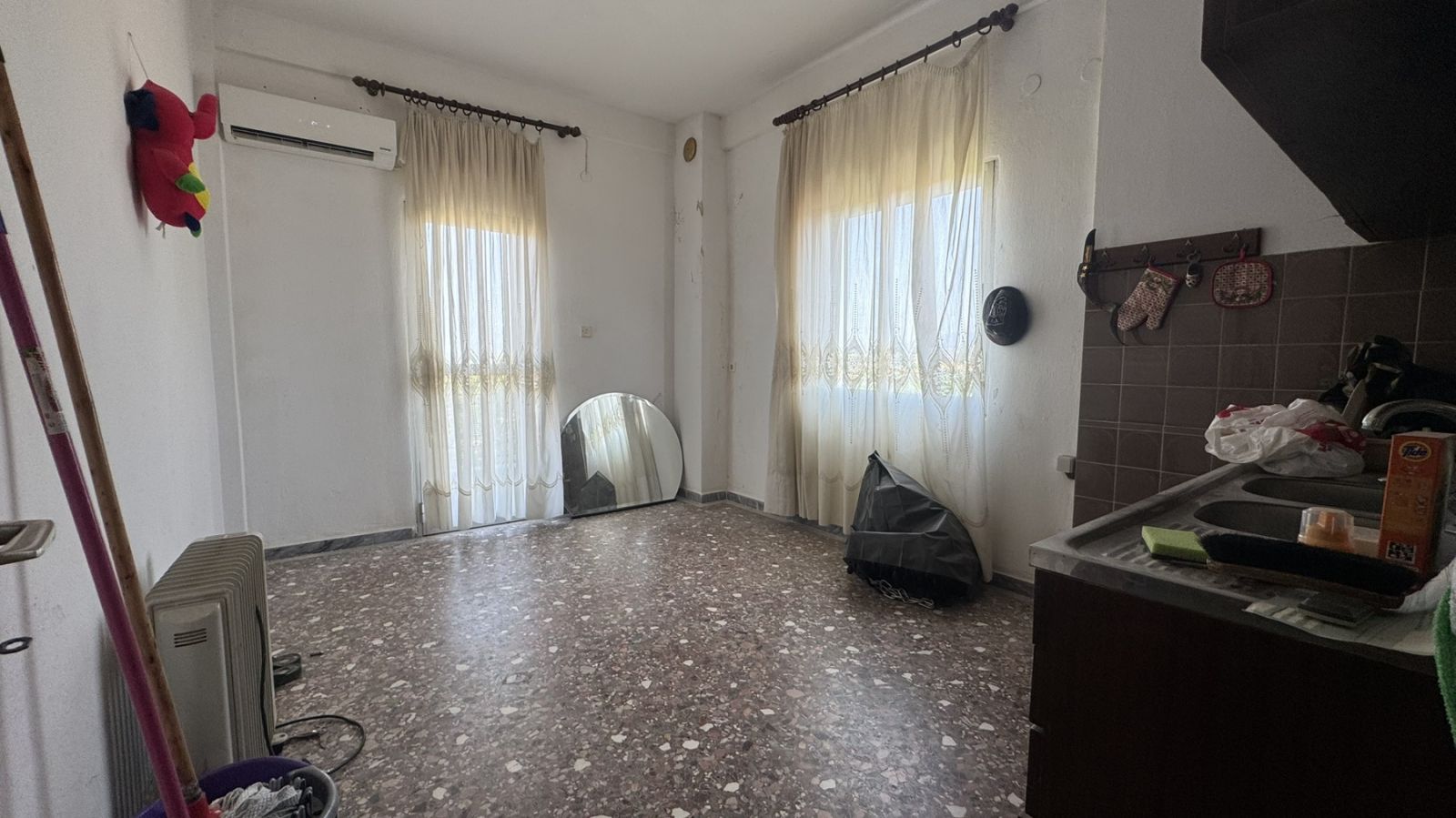 stanovi na prodaju u grckoj hn