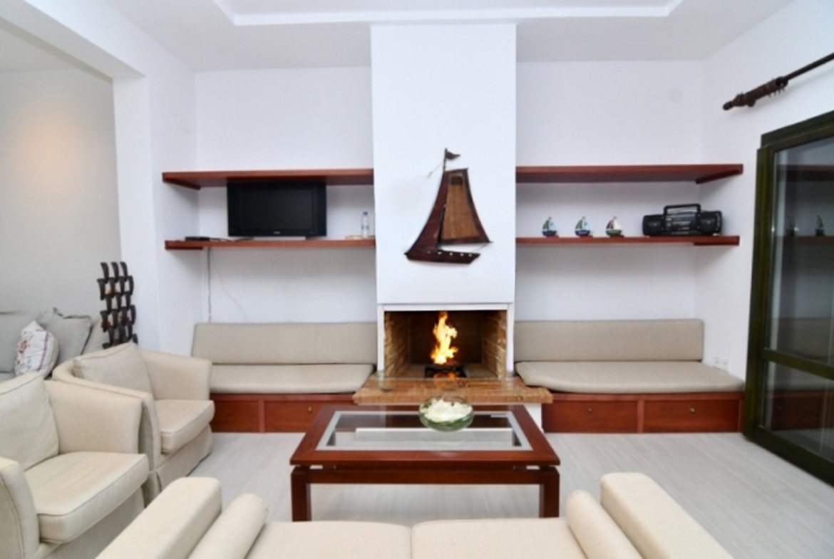 kuce na prodaju u grckoj hn