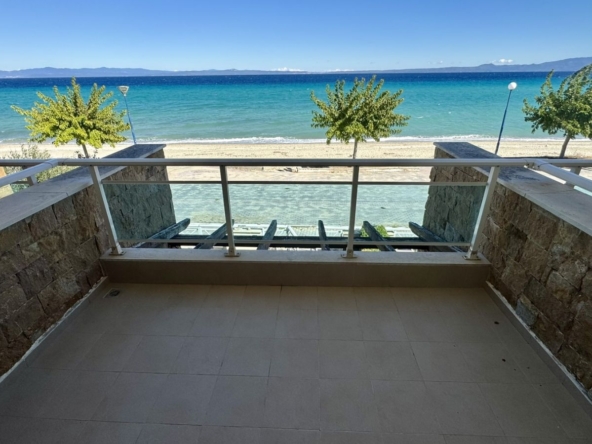 kuce na prodaju u grckoj hn