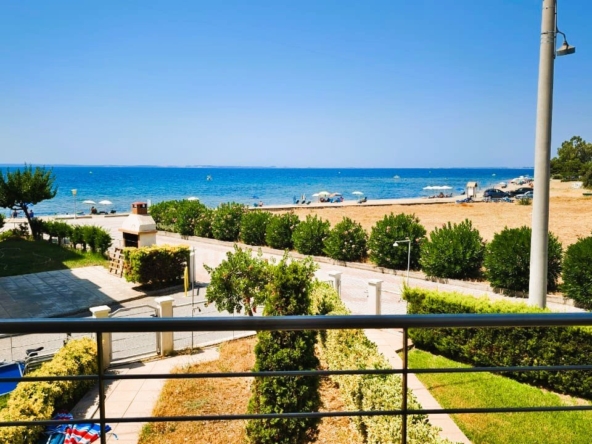 kuce na prodaju u grckoj hn