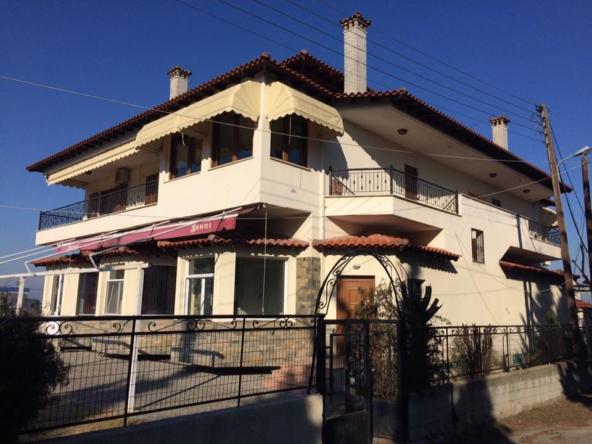 kuce na prodaju u grckoj hn